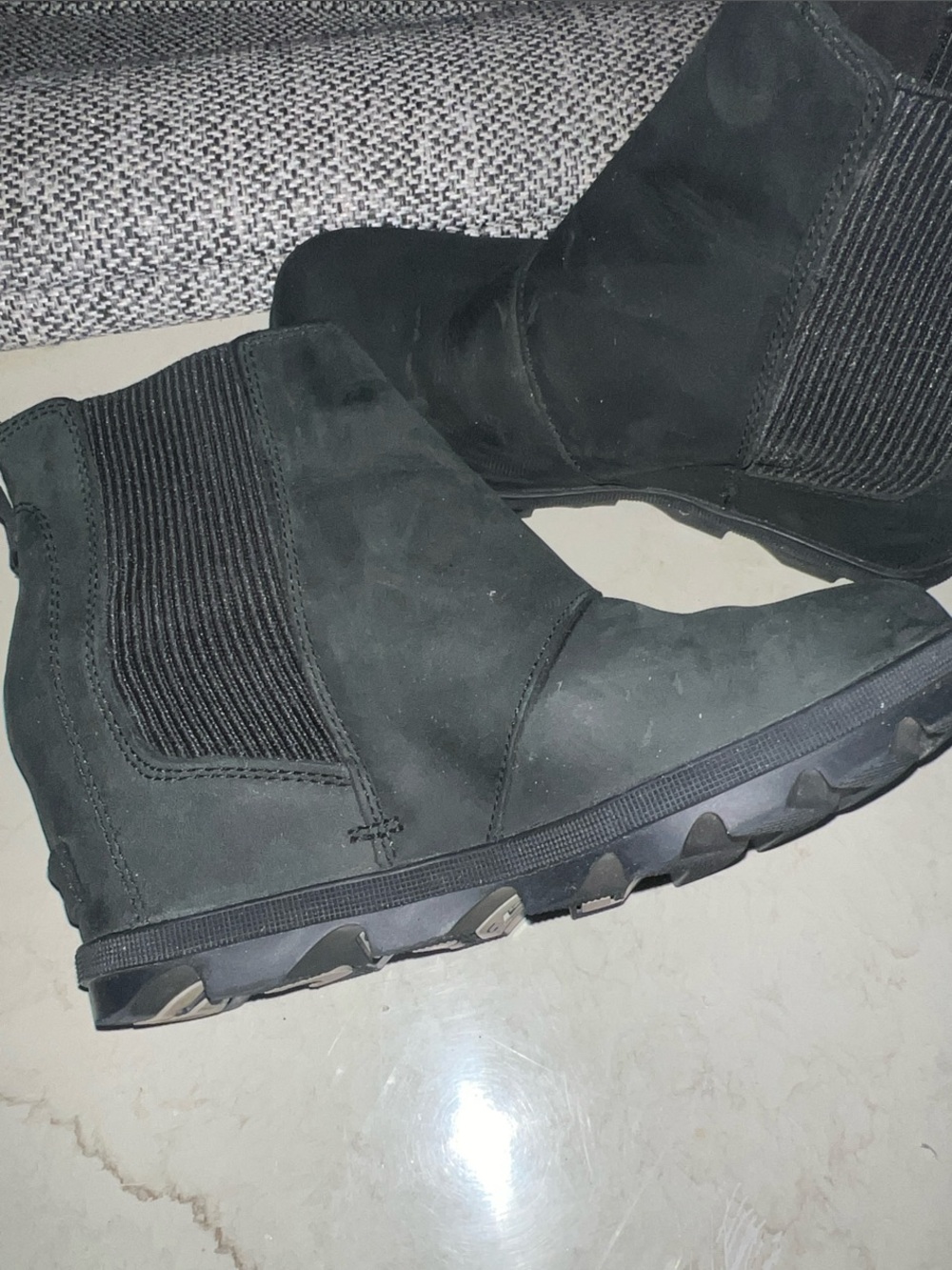 Women's Sorel Black Ankle Boots - Sleek Side-Elastic Design - Picture 5 of 5